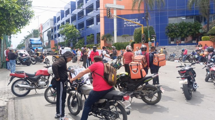 Muestran furia motociclistas  contra operativo Moto Segura