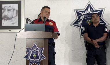 Enésimo llamado de bomberos por basura que tapa flujo pluvial