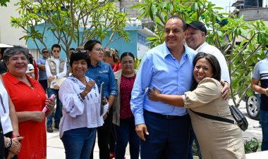 Cumple Cuauhtémoc Blanco con rehabilitación del mercado "Lázaro Cárdenas" de Zacatepec