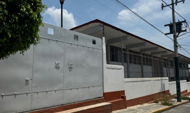 Detectan padres deterioro en escuelas