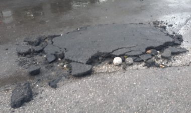 Muy dañada, la Av. Universidad en  Cuernavaca con recientes lluvias