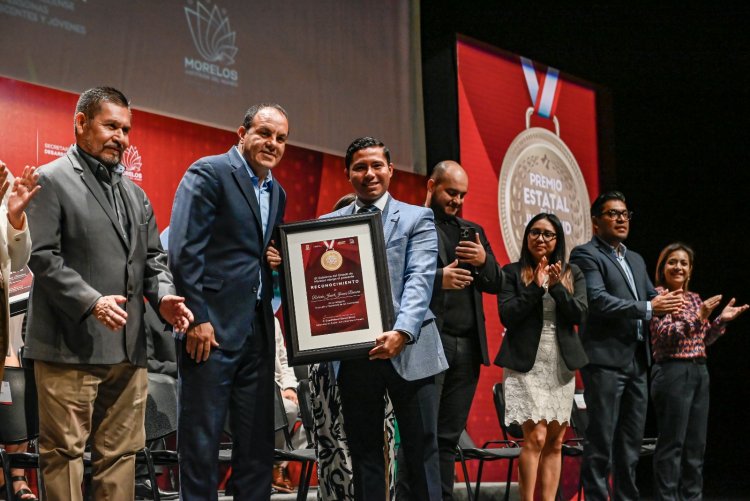 Ganadores del premio estatal de la juventud 2024 son un modelo a seguir, al demostrar fortaleza y liderazgo: Cuauhtémoc blanco