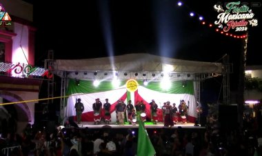 Jojutla dio el Grito, encabezado por el alcalde Martínez García