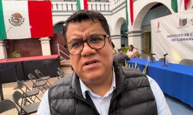 Ambulantes por 15 de septiembre  dañaron al comercio establecido