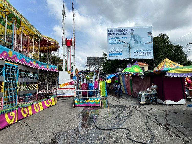 Caos vehicular en Feria de  Tlaltenango por cierre de Av