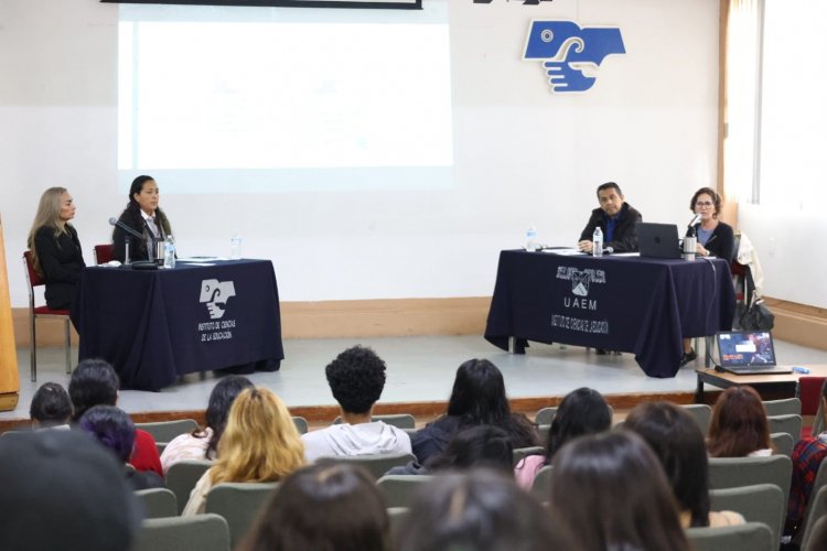 Celebró ICE 39 años fundación  con actividades académicas