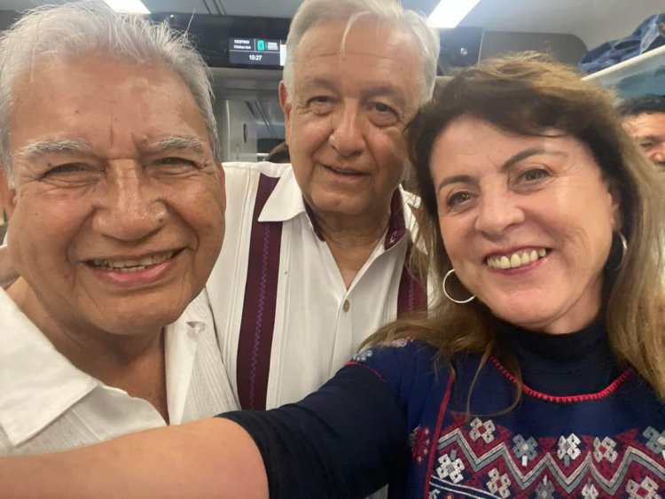 Acompaña Gonzalez Saravia a AMLO y Sheinbaum en inauguración de nuevo tramo del Tren Maya