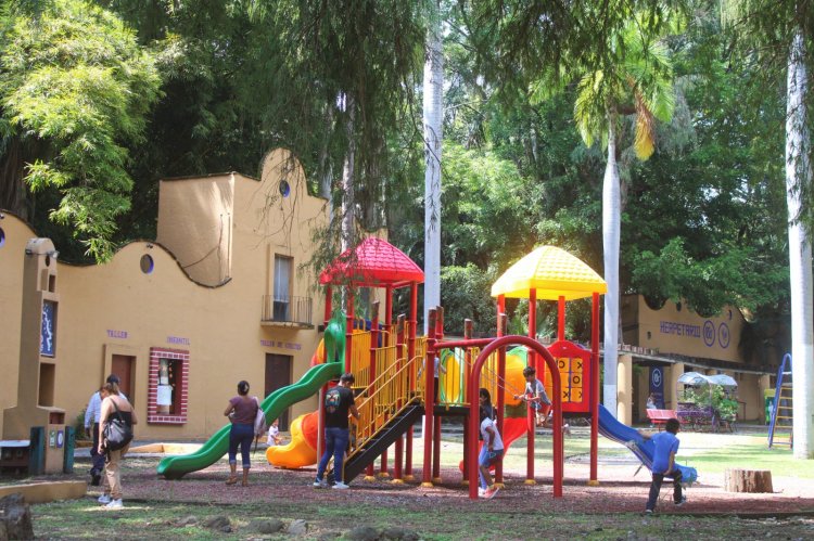 Entregan obras de rehabilitación del parque Barranca Chapultepec