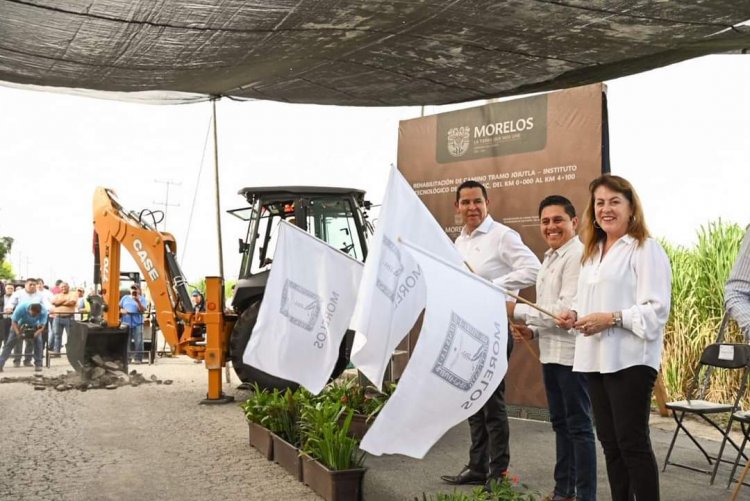 Inicia la primera obra carretera en Jojutla la gobernadora