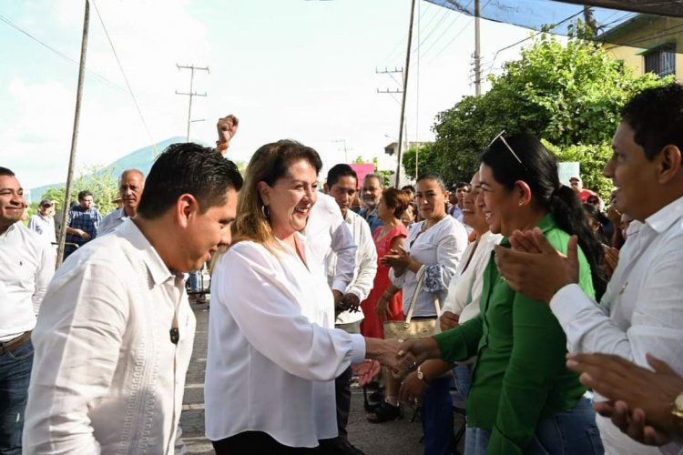 Inicia la primera obra carretera en Jojutla la gobernadora