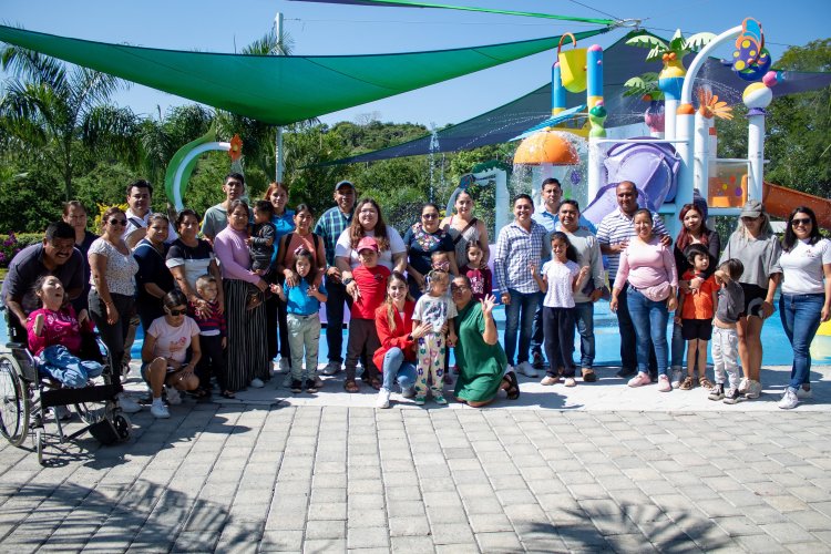 Se organizó visita a un parque de   juegos a niños con discapacidad