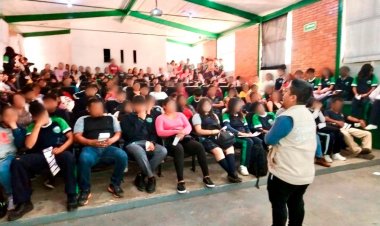 Se capacita a estudiantes en prevención contra la extorsión