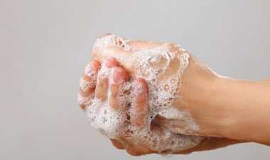 Denuncian sanitarios sucios  en diversas escuelas locales