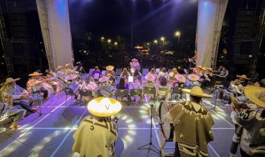 Levantón a negocios locales  gracias al Festival Miquixtli