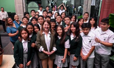 Abren Plalacio de Gobierno a estudiantes de secundaria