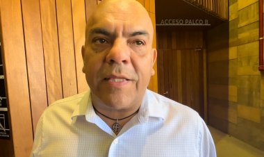Repudian viaje pagado con  erario a Boggio y Carmona