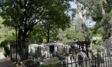 Inicia exhorto a evitar riesgos  por dengue en Día de Muertos