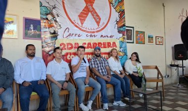 Personas con VIH SIDA acusan  falta de un médico en el IMSS