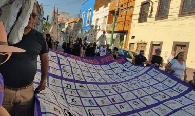 Marchan aquí para erradicar la violencia contra mujeres