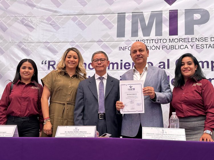 Recibió Rodrigo Arredondo reconocimiento del IMIPE