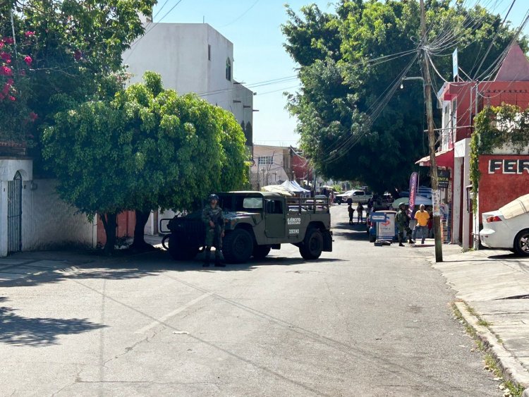 Desalojo en IEBEM por un  nuevo amago de bomba