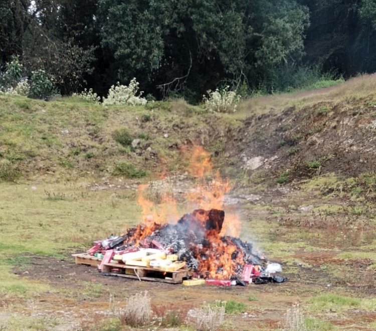 Se incineró droga y objetos, fruto de acciones delictivas