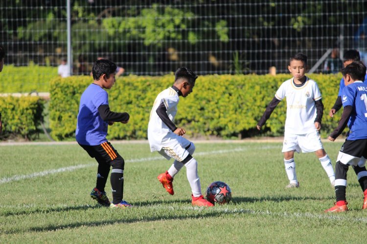 Arrancó el torneo de fútbol  Hay Reta este fin de semana