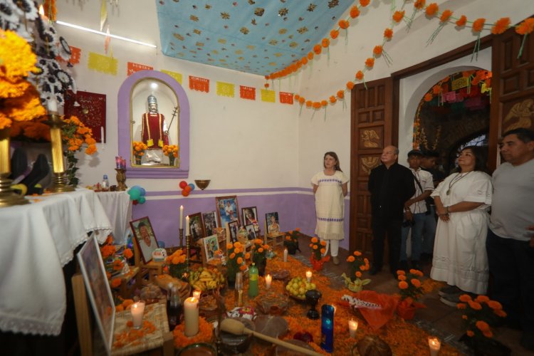 Las tradicionales ofrendas de Ocotepec, apreciadas por embajador de Marruecos