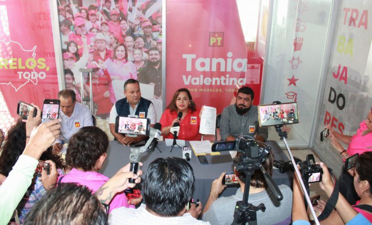 Tania Valentina denuncia una persecución política