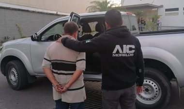 Cae acusado de plagiar a madre e hijos  con la complicidad del padre de éstos