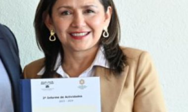 Gestiona la rectora de la UAEM  recursos para pagar aguinaldos