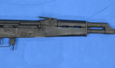 Logra FGR mandar a juicio a dos sorprendidos con armas