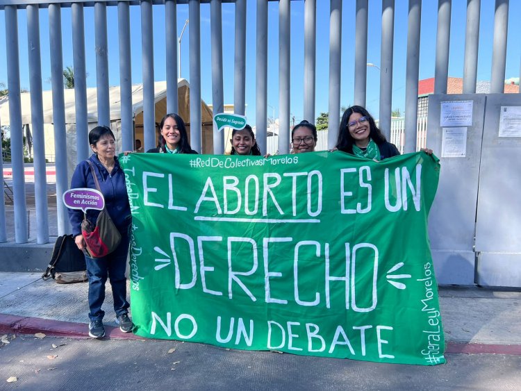 Se topan proabortistas y defensores de la vida en el Congreso