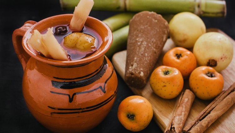 Frutas del campo morelense terminan en el dulce ponche