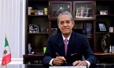 Critican que Gamboa sólo  ande buscando más dinero