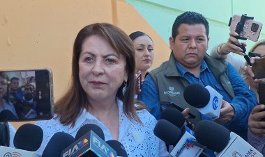 Las carreteras están en el completo abandono