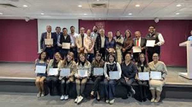 Reconoce la NASA a los primeros periodistas científicos mexicanos