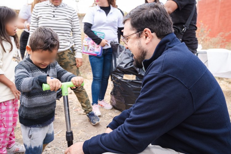 Se repartieron cientos de juguetes  a niños de diversos municipios