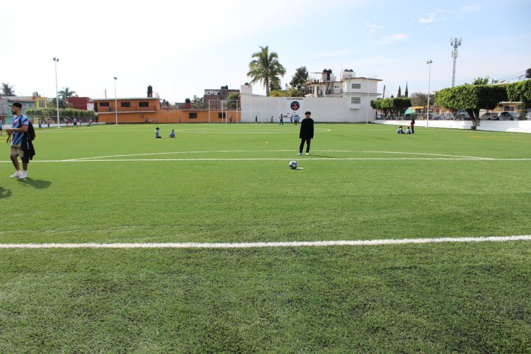 Brindan mejor servicio  en cancha de Jiutepec