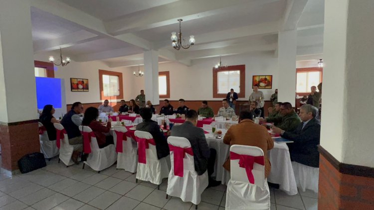 Activa participación de José L.  Uriostegui en Mesa por la Paz