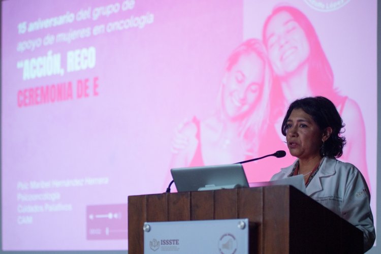 Reciben mujeres sobrevivientes de  cáncer de mama prótesis externas