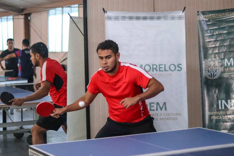 Se abrió nueva escuela formativa de ping-pong