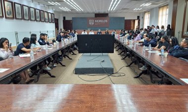 Burócratas se capacitan en atención  a migrantes víctimas en sus derechos