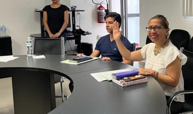 Familias de burócratas estatales recibieron su crédito hipotecario