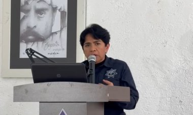 Roban autos y bloquean búsqueda satelital