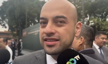 Deja el fiscal a FGR caso vínculos alcaldes - narco