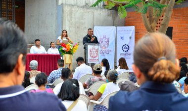 Campaña de alfabetización  en S. María Tlatenchi, Jojutla
