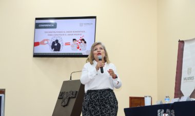 Dieron conferencia a jóvenes  sobre las relaciones sanas