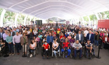 Personas con discapacidad ya cuentan con su tarjeta para apoyo de Bienestar