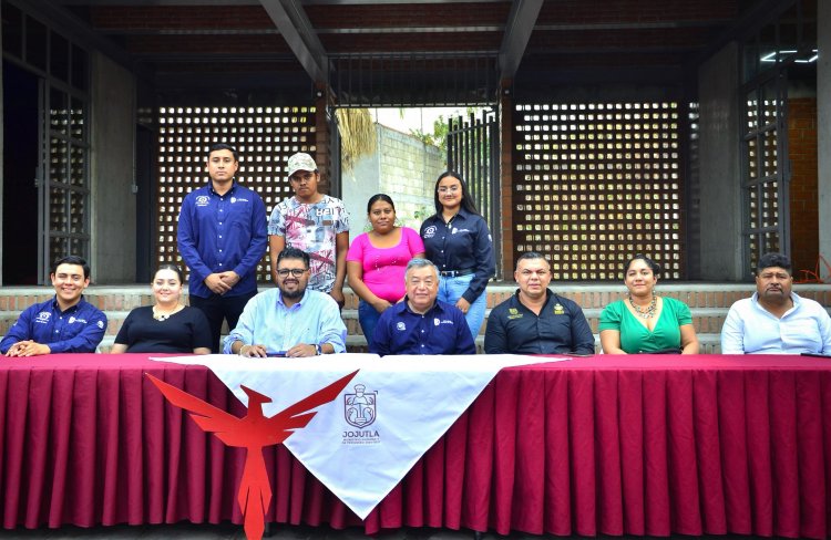 Campaña de alfabetización  en S. María Tlatenchi, Jojutla